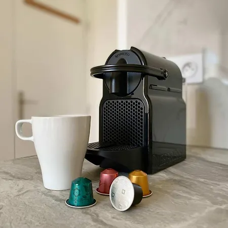 New 463 Macnee - Cosy Center